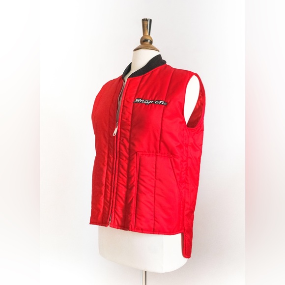 COPY - Vintage 1970’s Snap-On Red Nylon Vest • M/L - Picture 8 of 10